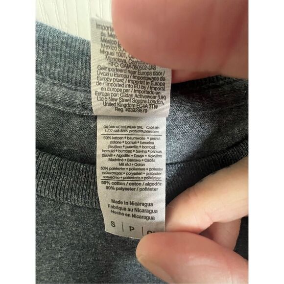 Gildan Grey Patriotic “We The People” Graphic Short Sleeve T-Shirt - Picture 5 of 5